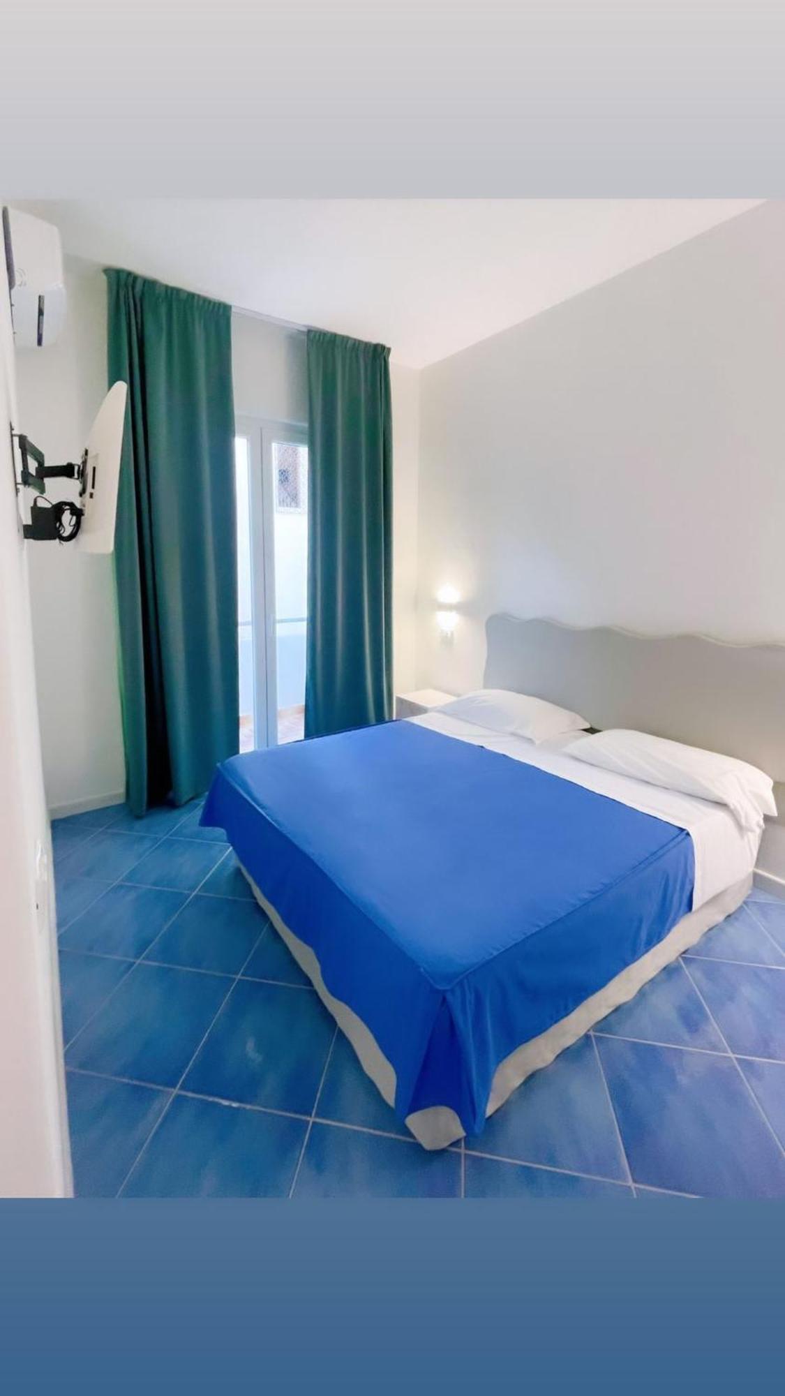 Hotel Cesotta Forio di Ischia Exteriör bild